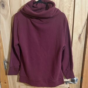 Stillwater Elegant Burgundy Women's Cowl Neck Sweater